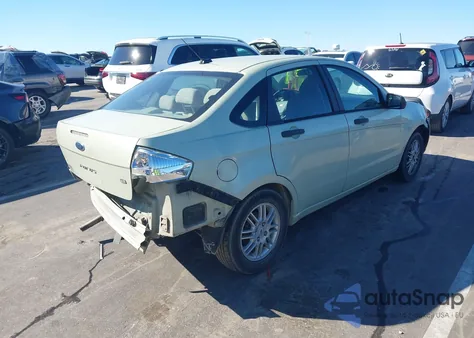 2010 Ford Focus Se z USA, uszkodzony, nr VIN 1FAHP3FN6AW217883